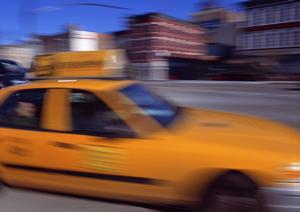 車検即日対応の費用対効果はどれくらい