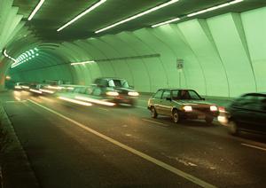 自動車のガラスコーティングならこちらで